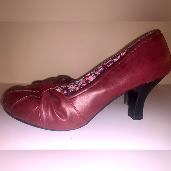 Gossip Heels Size 8 - Picture 3 of 5